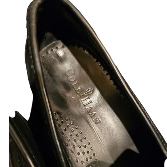 SOLD!! COLE HAAN Black Leather Horsebit Loafer Slip Ons - Size 10 1/2 - Picture 7 of 10